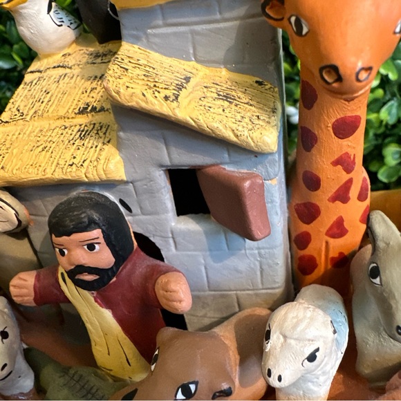 Folk art Clay Pottery NOAH'S ARK Hand-made in Peru childs playroom wild animals - Picture 3 of 10
